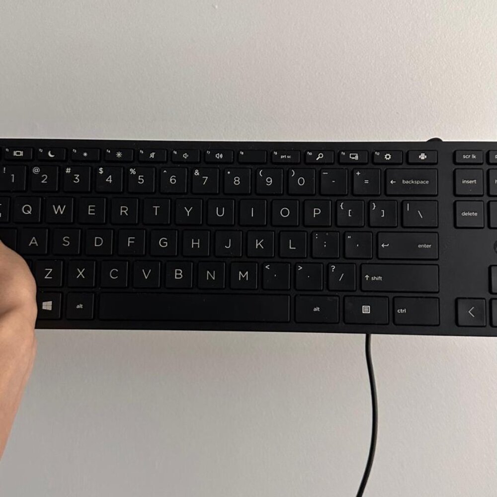 Keyboard - Picture 6 of 7